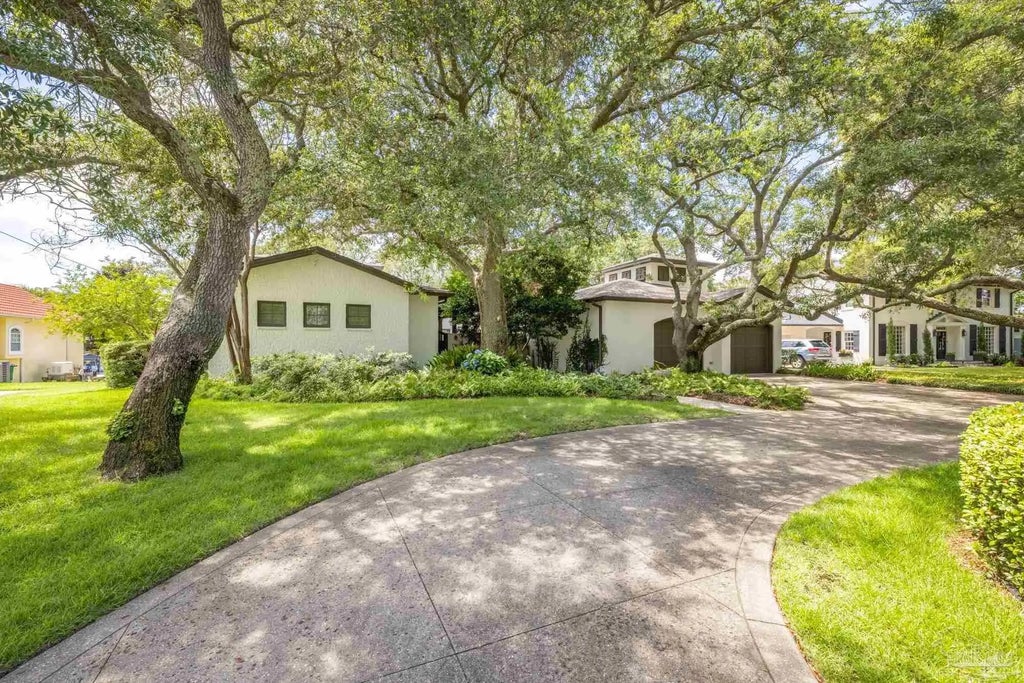 9 N Sunset Blvd, Gulf Breeze
