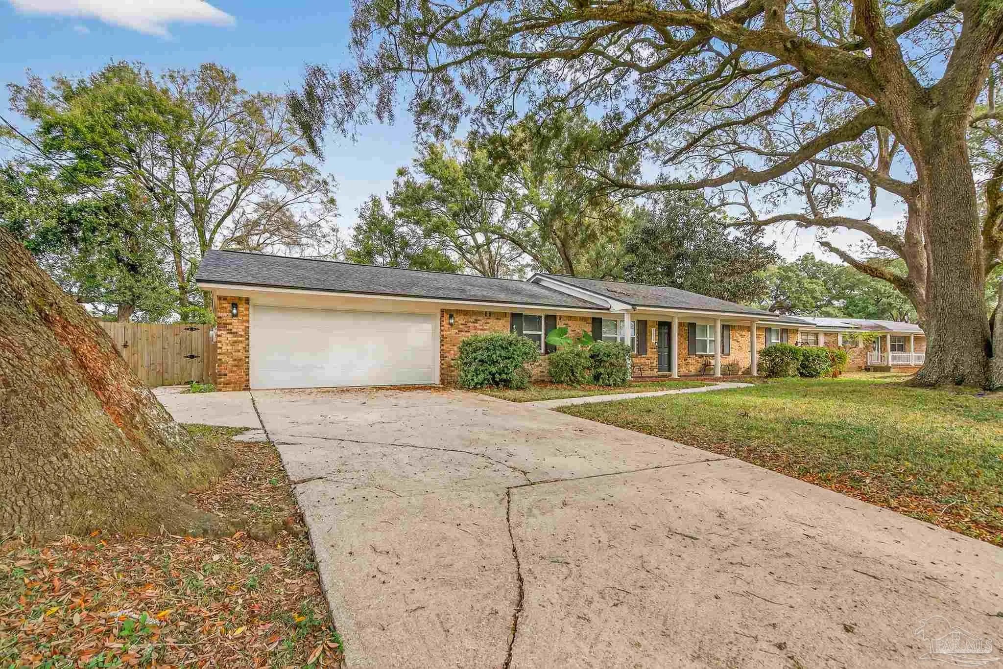 Photo of Listing #675419