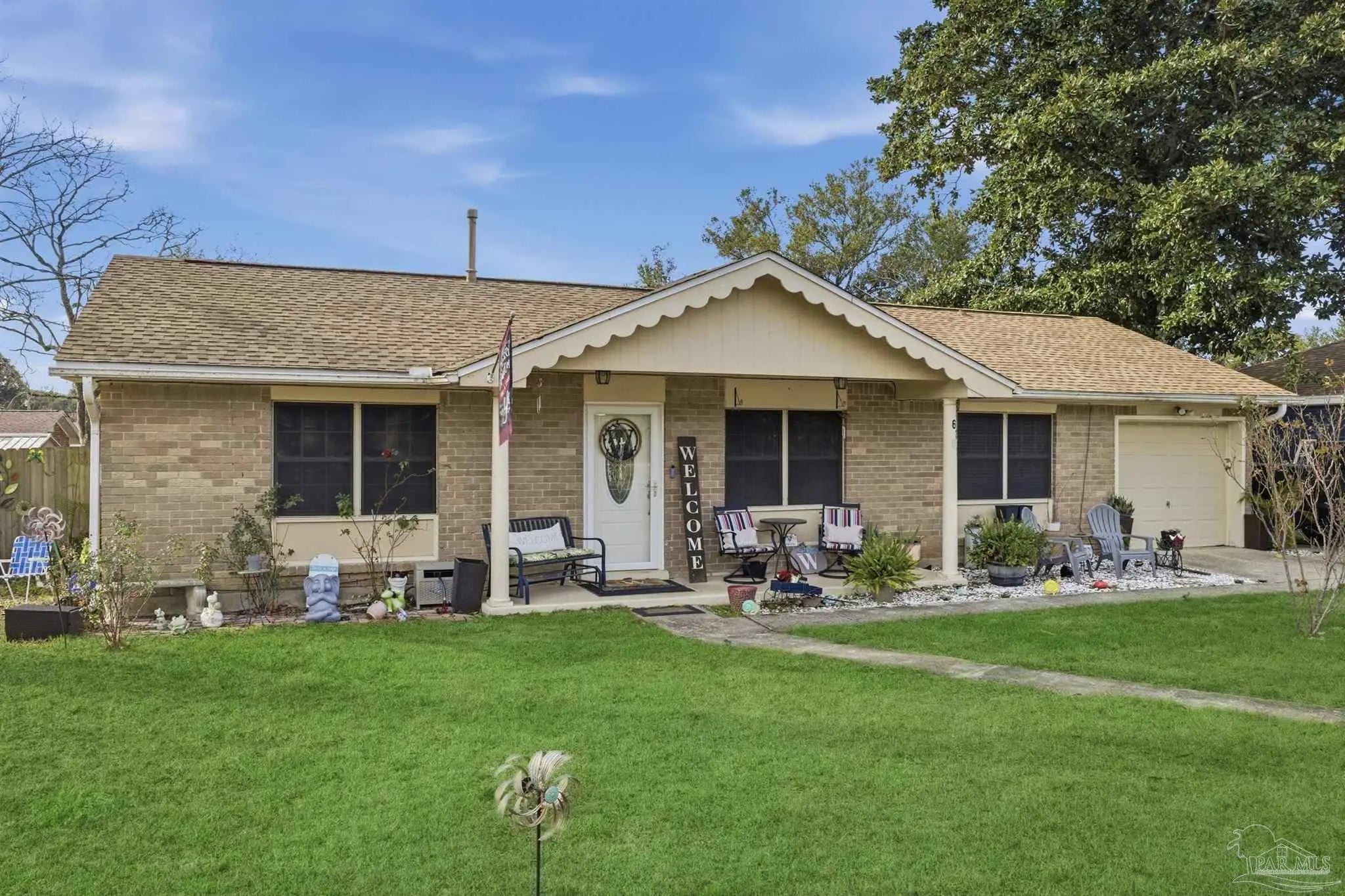 Photo of Listing #676180