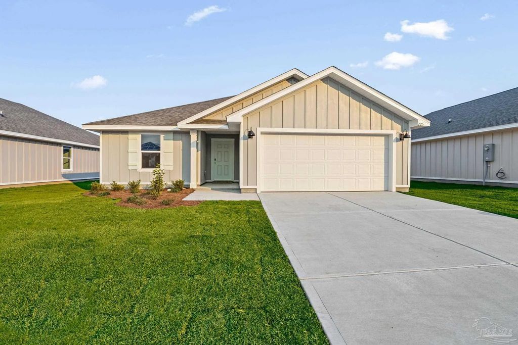 3057 Serviceberry Rd, Cantonment
