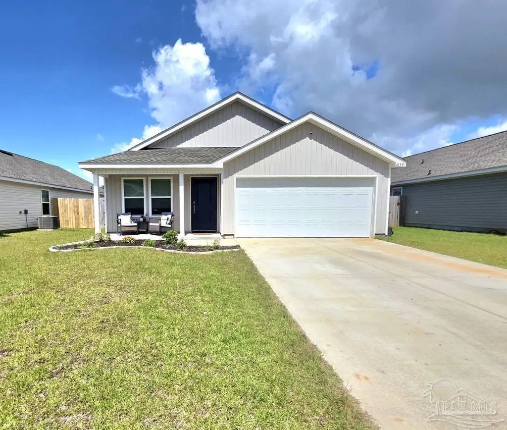 4639 Carlstrom Ln, Pensacola
