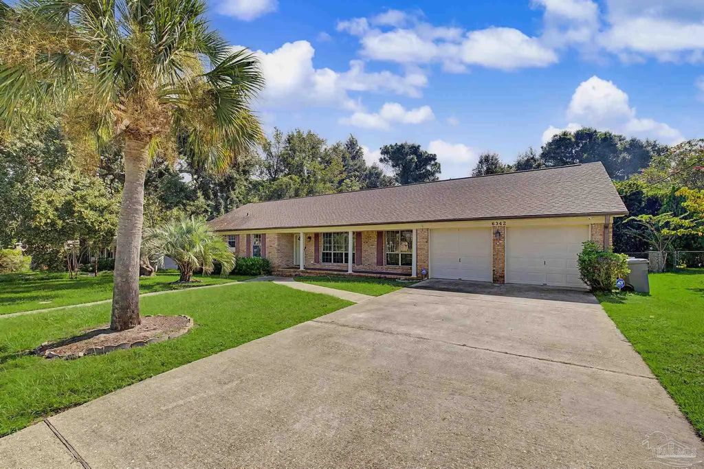 6342 Confederate Dr, Pensacola