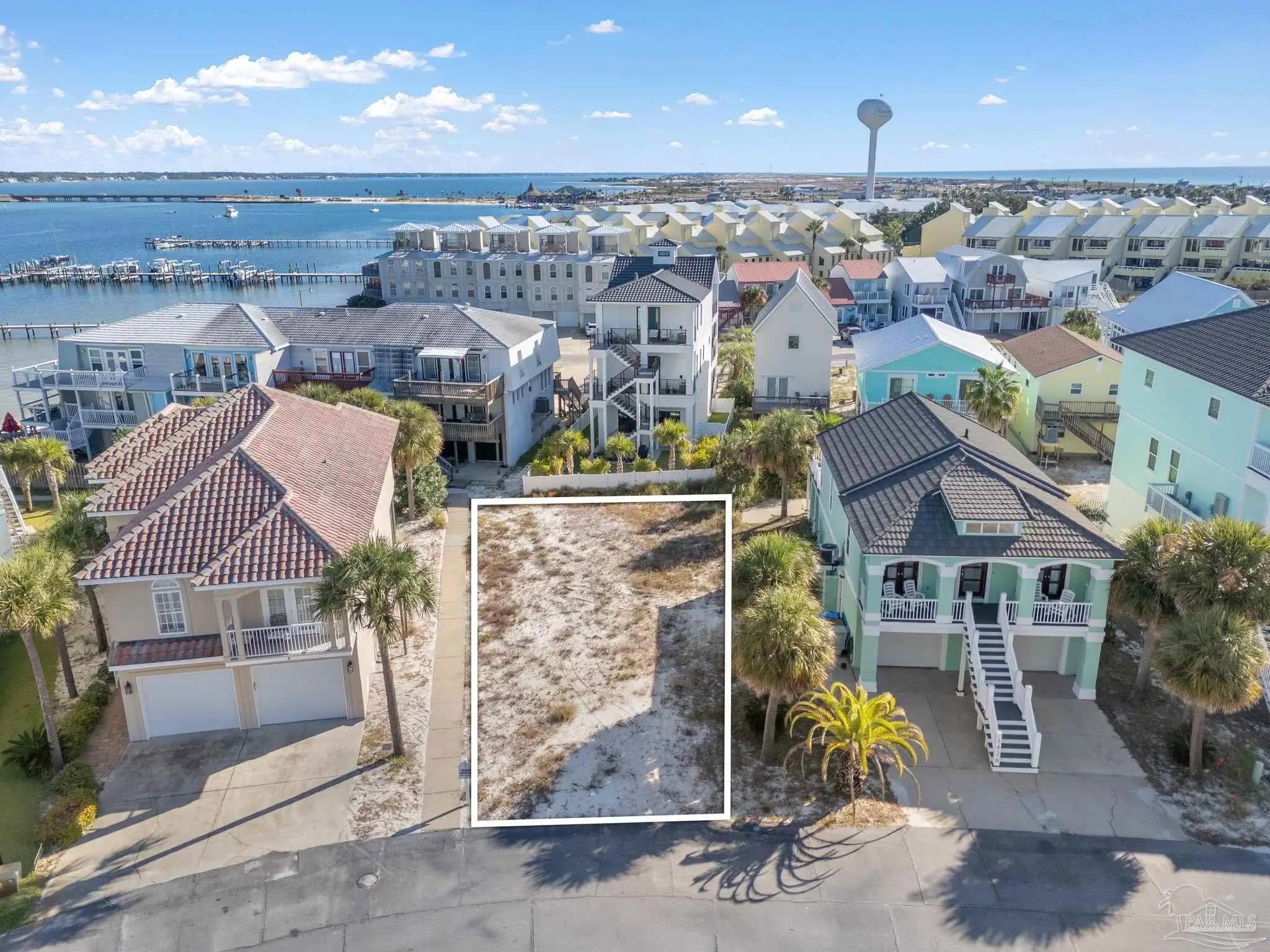 Photo of Listing #672739