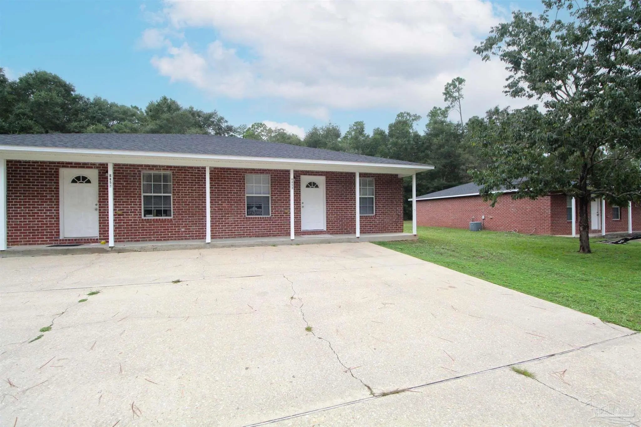 Photo of Listing #678590