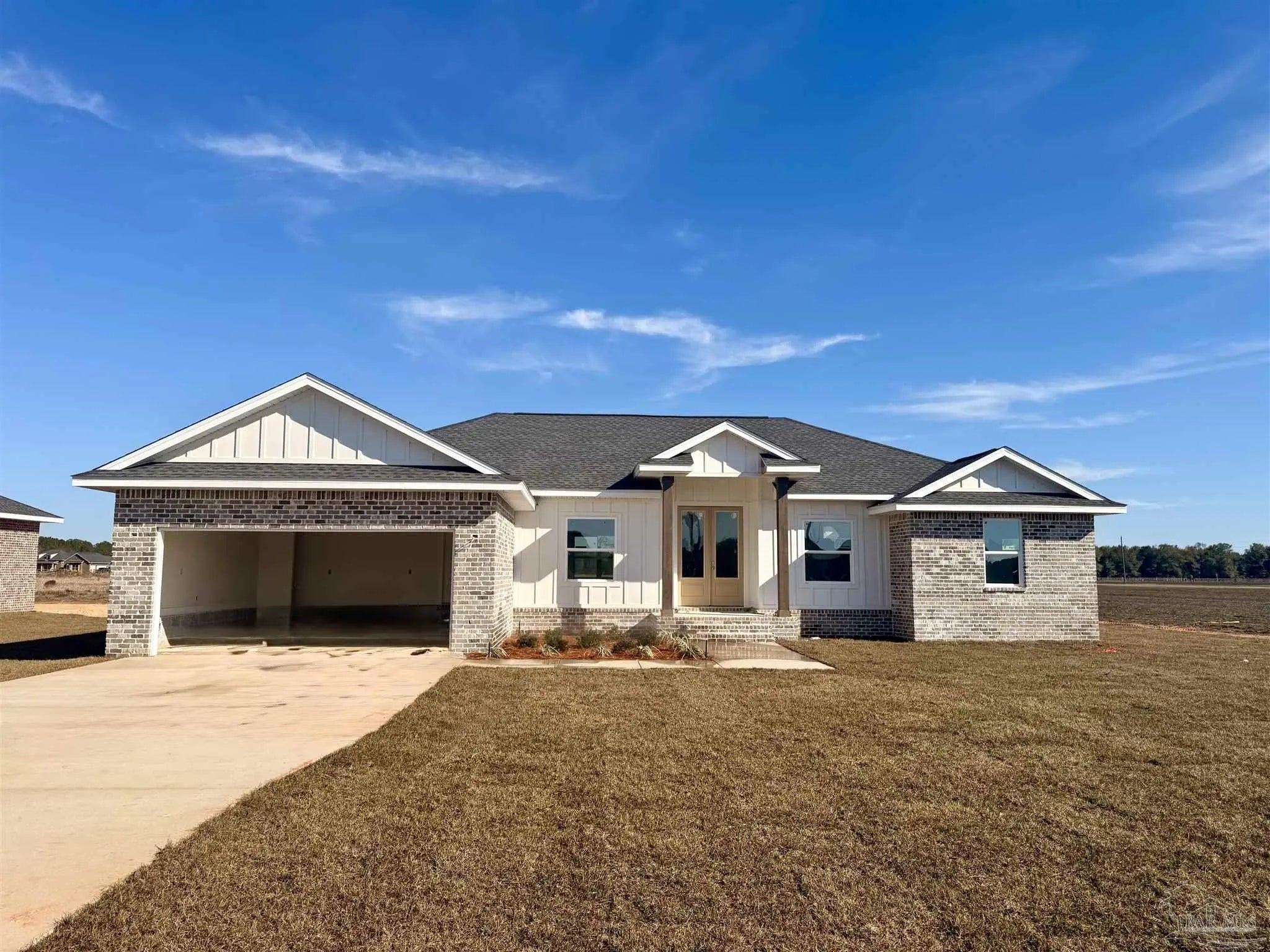 Photo of Listing #666547