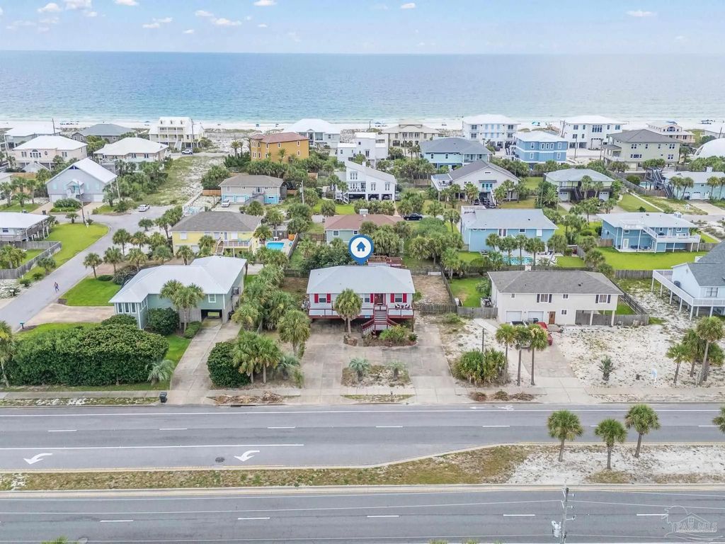 1012 Via Deluna Dr, Pensacola Beach