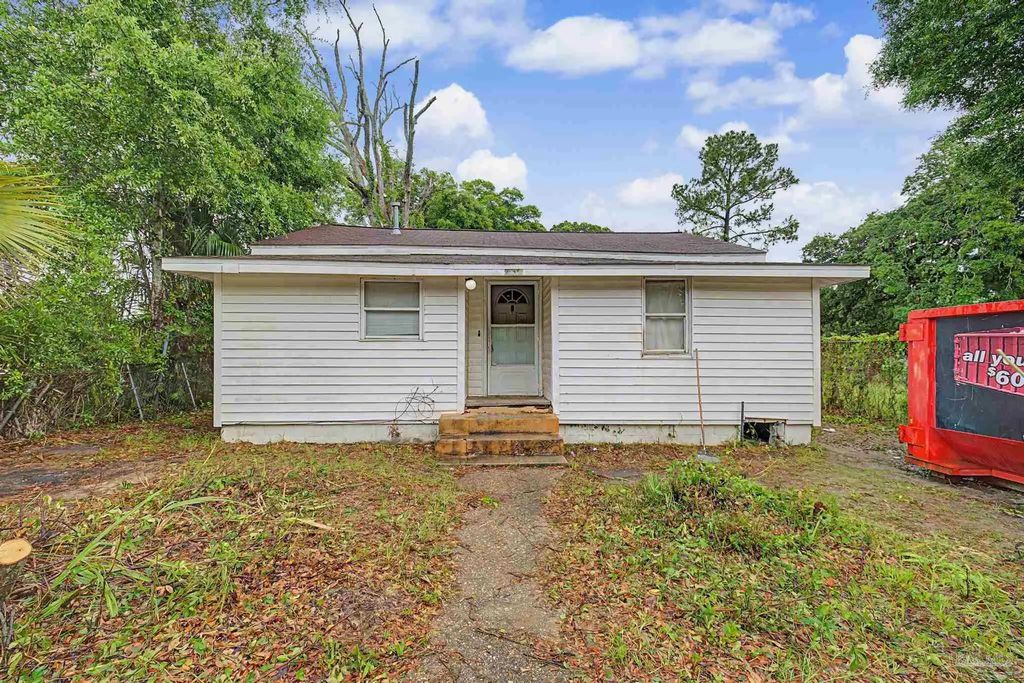 2410 N Tarragona St, Pensacola