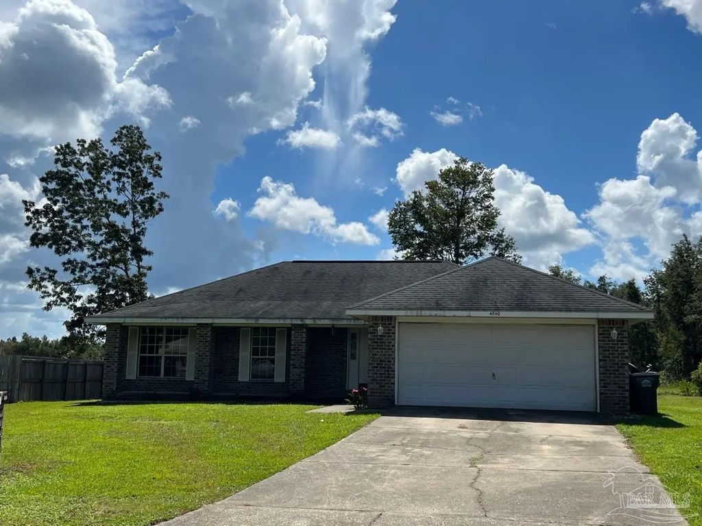 4840 La Casa Cir, Pace