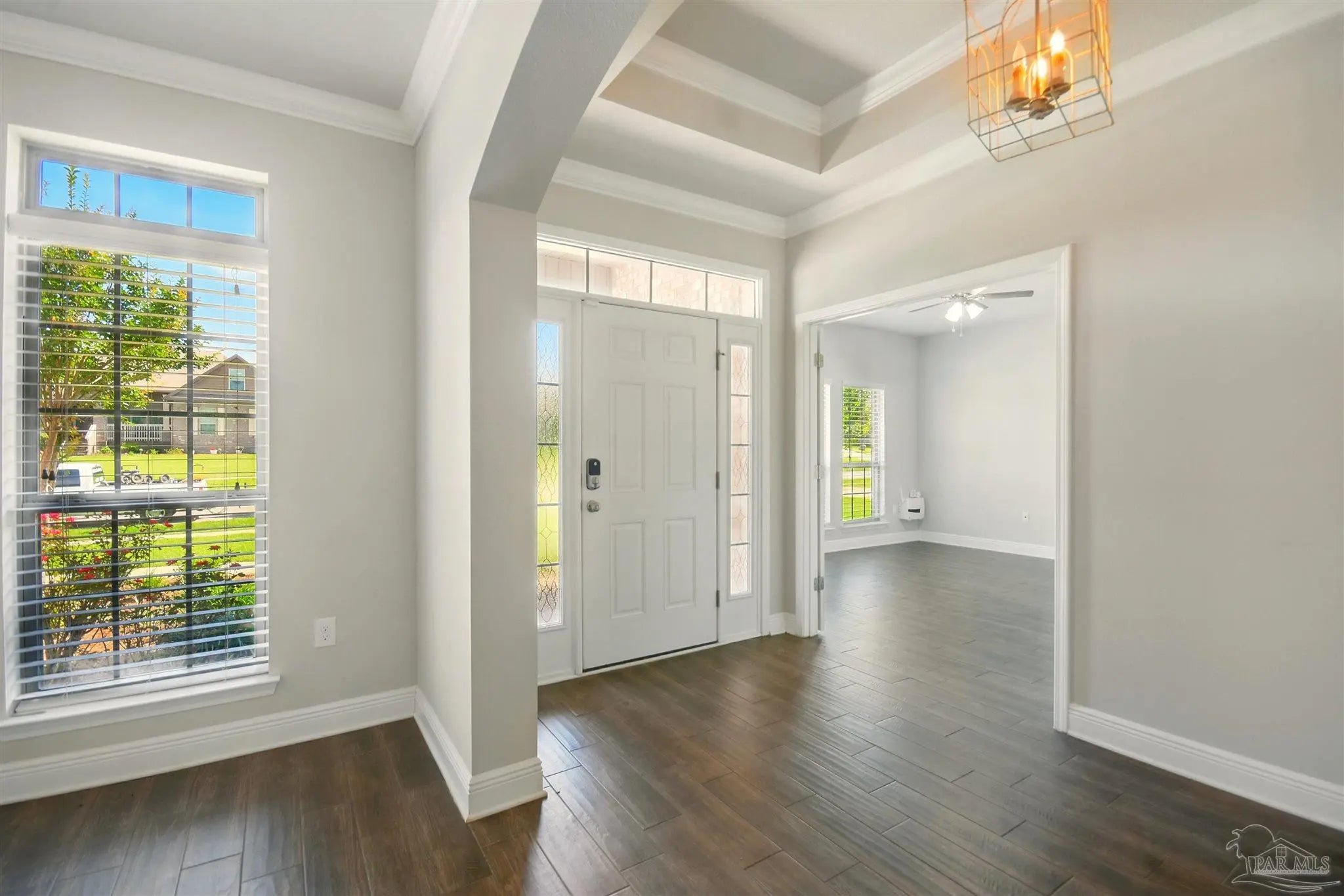 Photo of Listing #665576