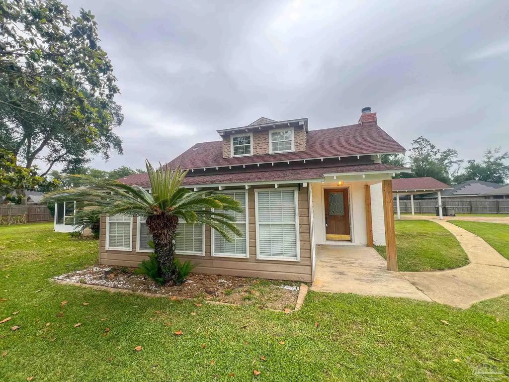 5926 Saufley Pines Rd, Pensacola
