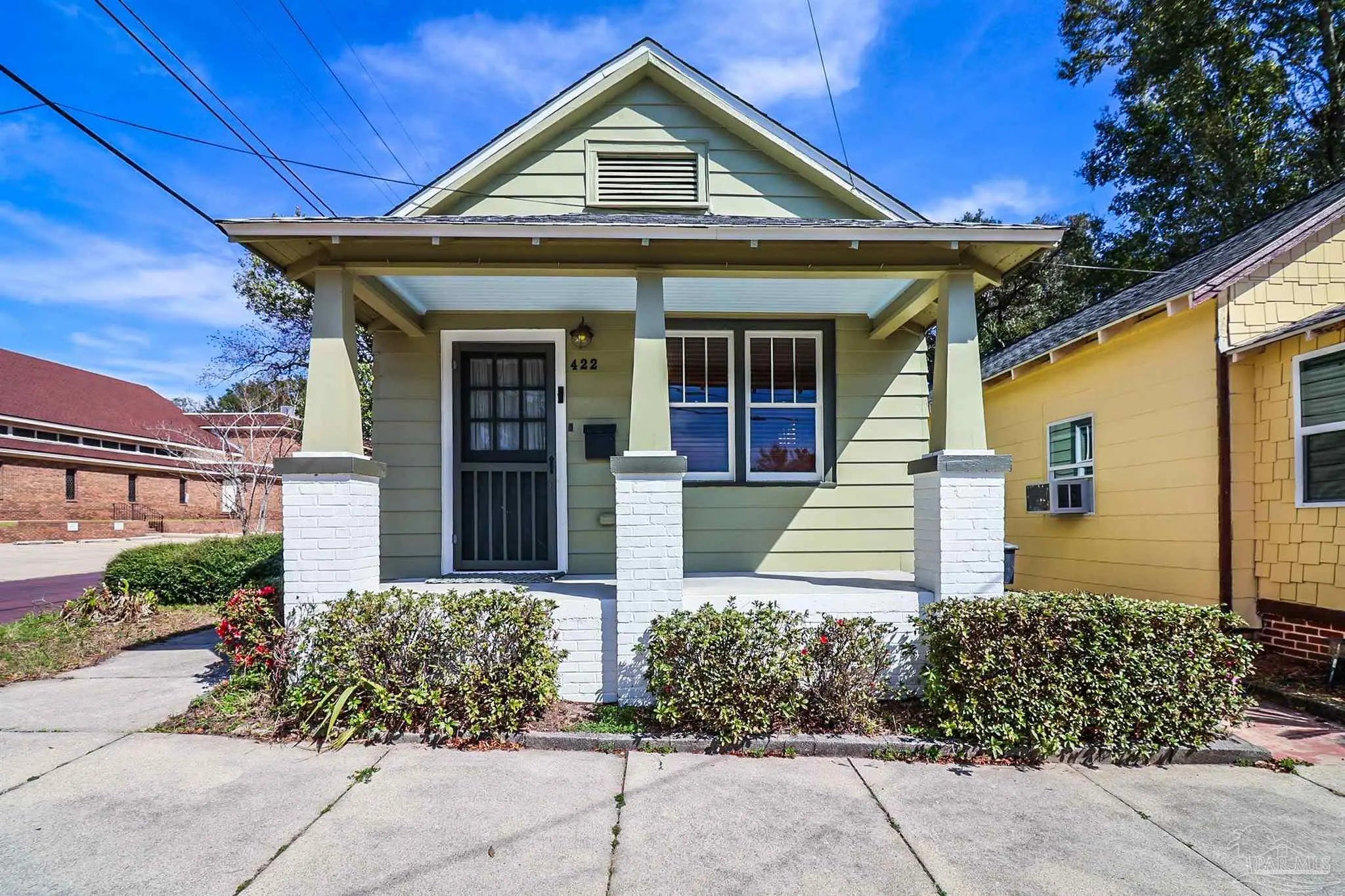 Photo of Listing #678308