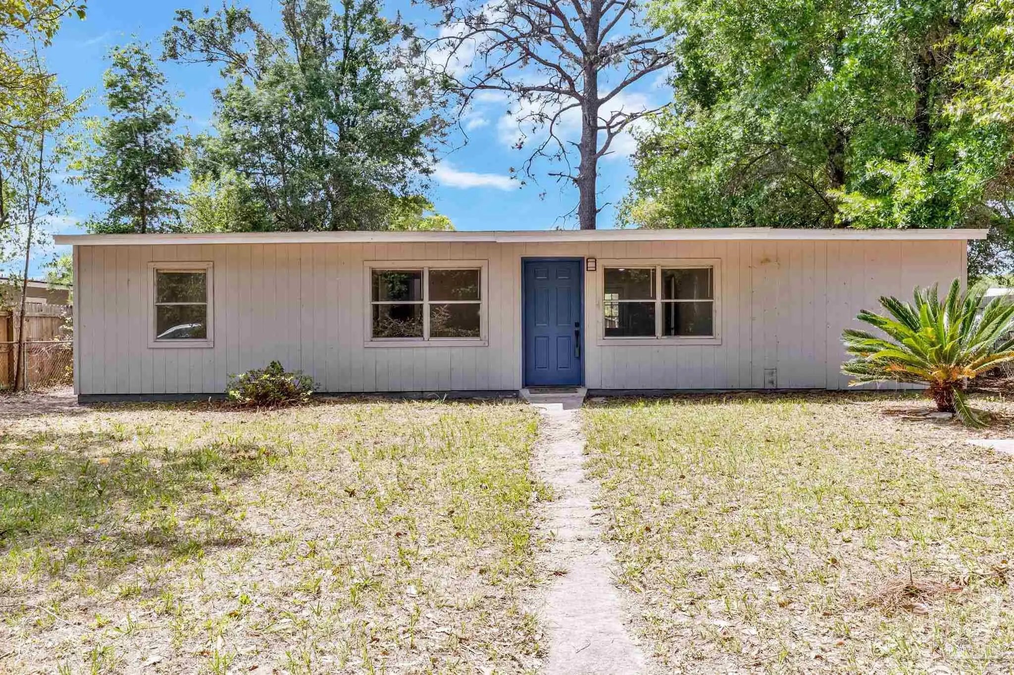 Photo of Listing #681072