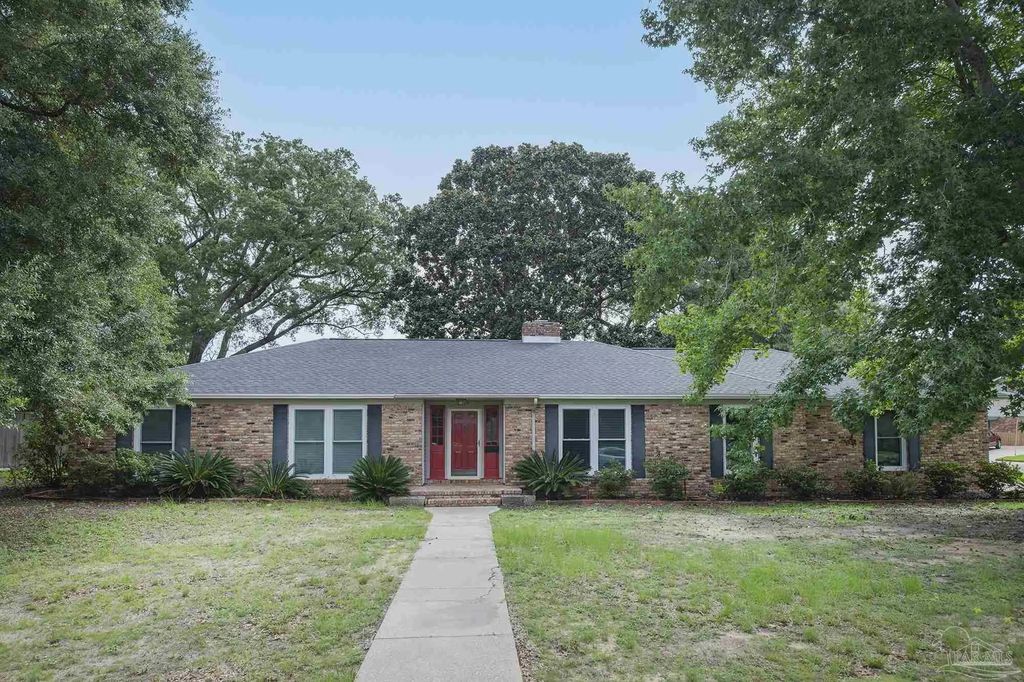 3940 Aiken Rd, Pensacola