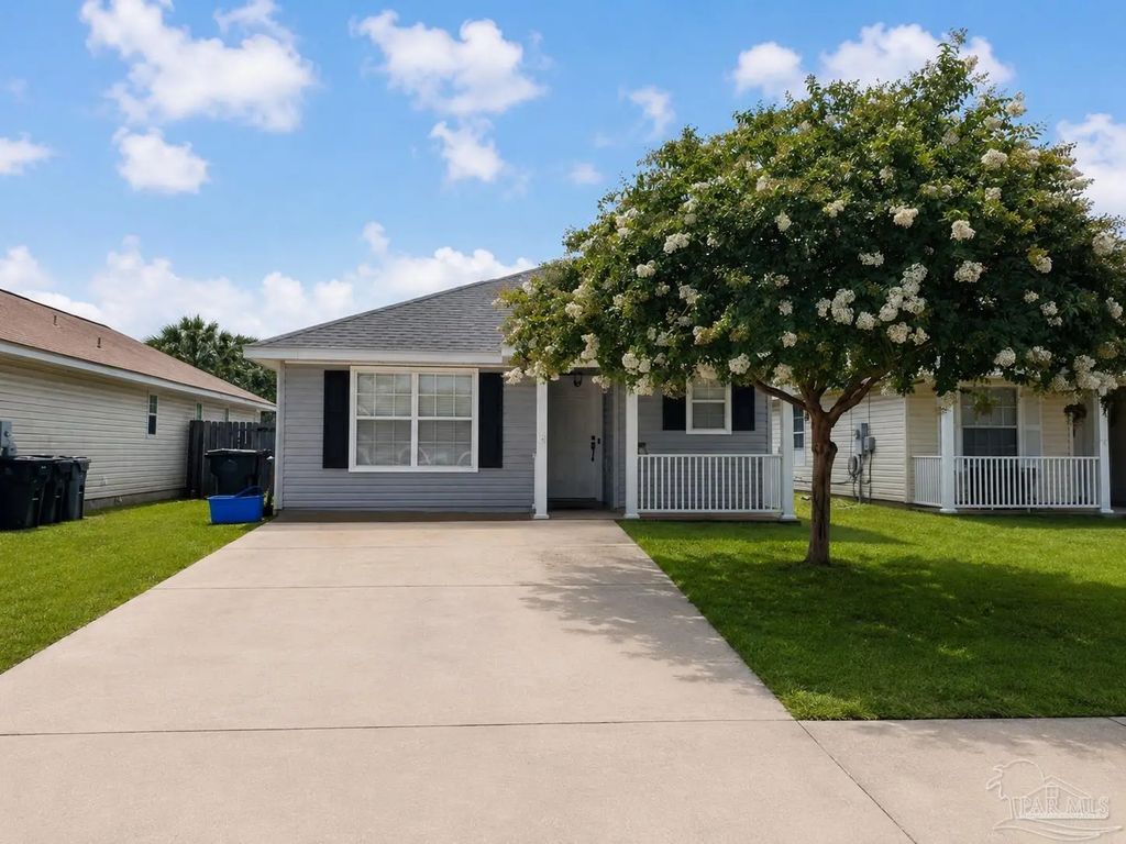 3106 Flintlock Dr, Pensacola