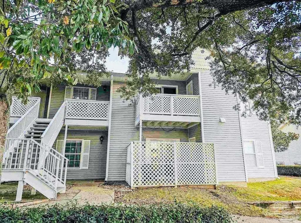 601 E Burgess #d6, Pensacola
