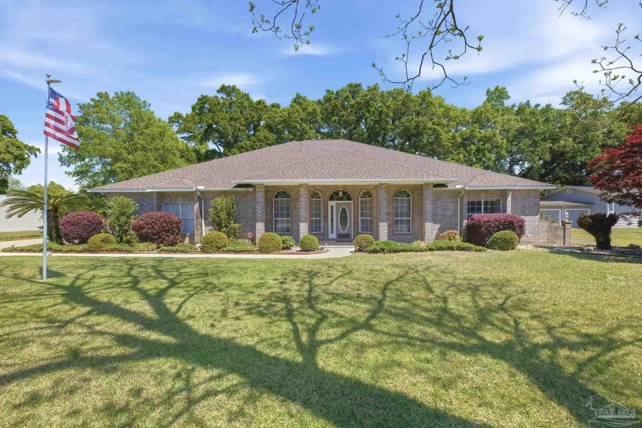 Photo of Listing #680016