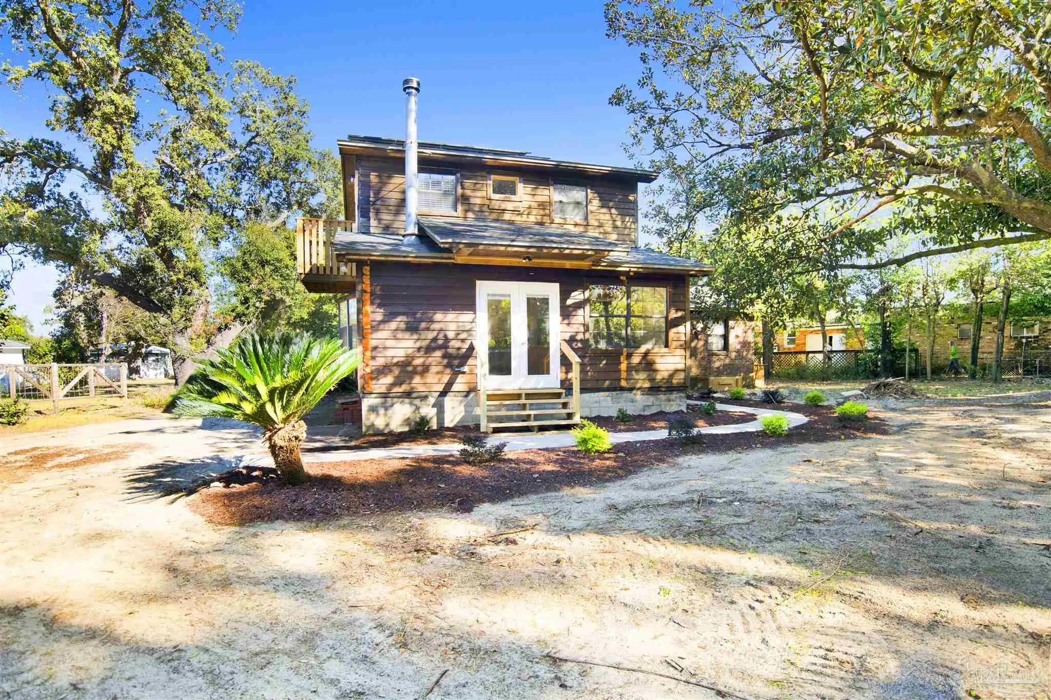 Photo of Listing #675288