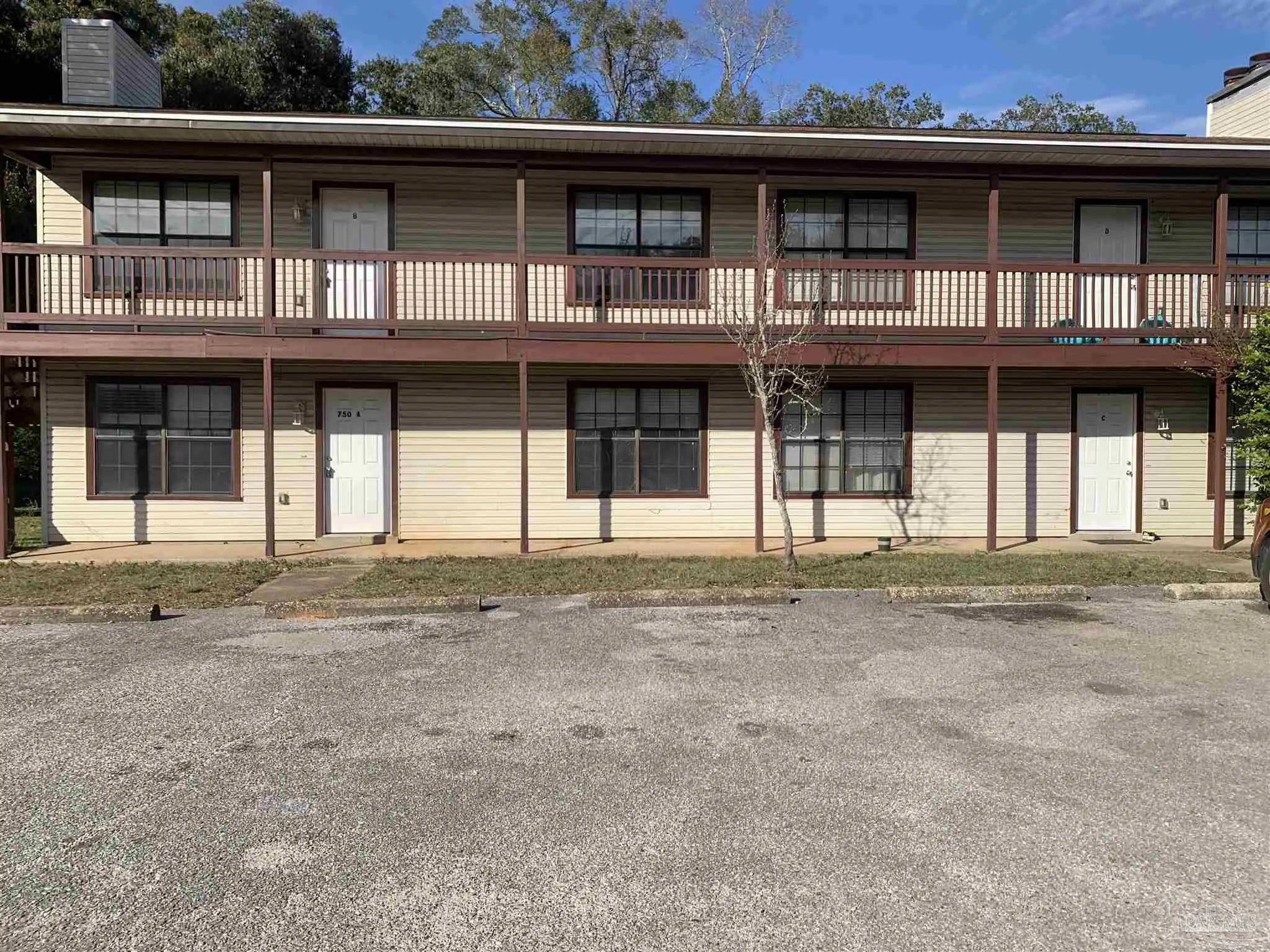 Photo of Listing #678999