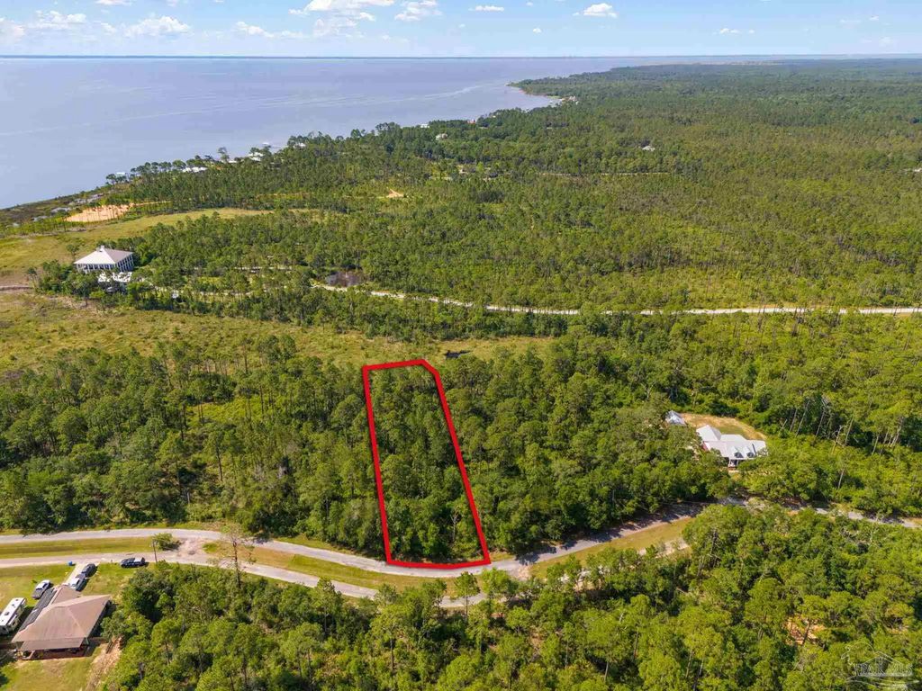 6625 Tidal Bay Drive, Milton