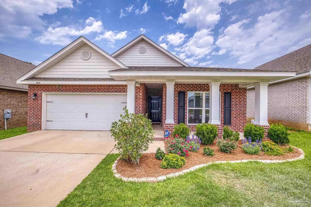 8018 Burnside Loop, Pensacola