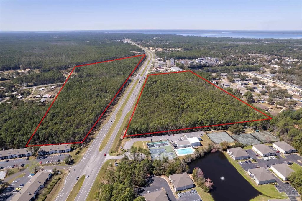7700 Blk W Highway 98, Pensacola
