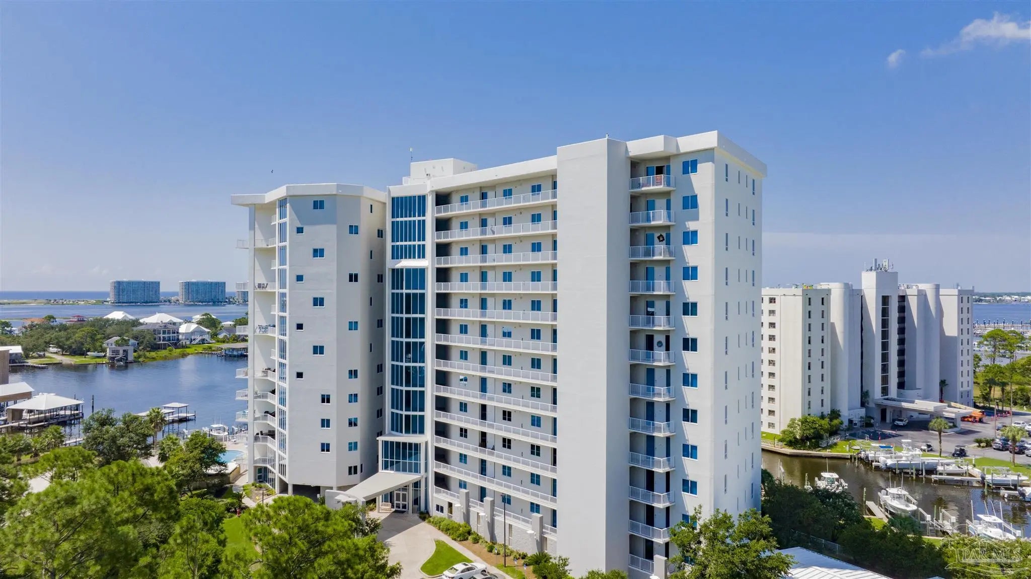 Photo of Listing #676843