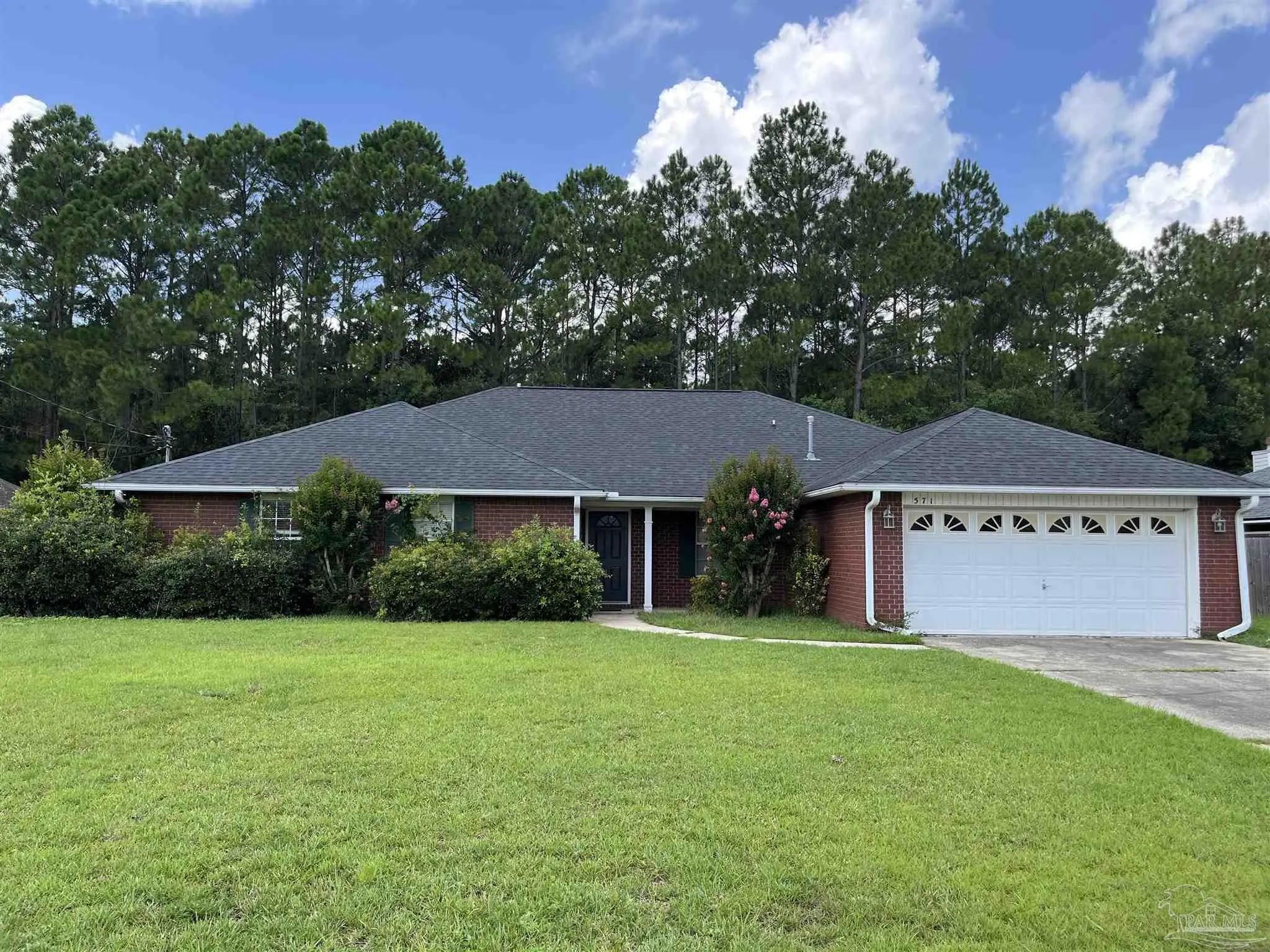 Photo of Listing #689169