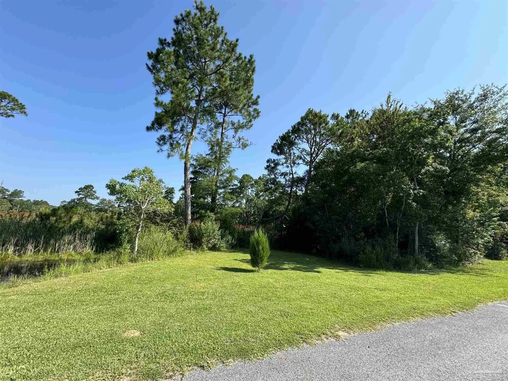 4395 Casa Grande Ln, Milton