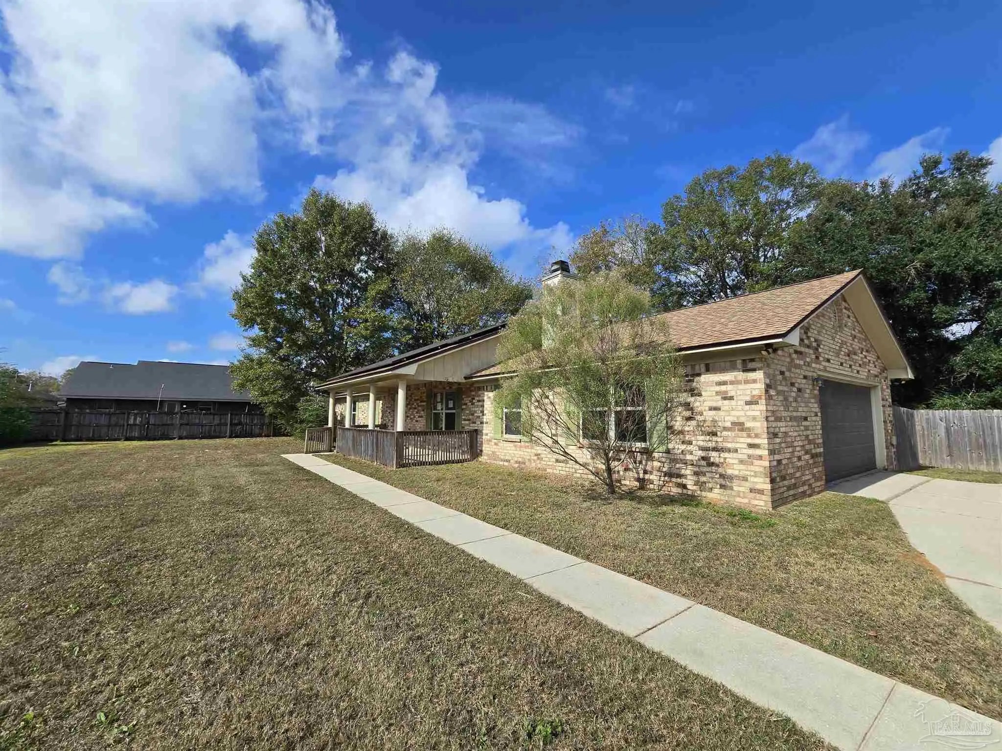 Photo of Listing #674832