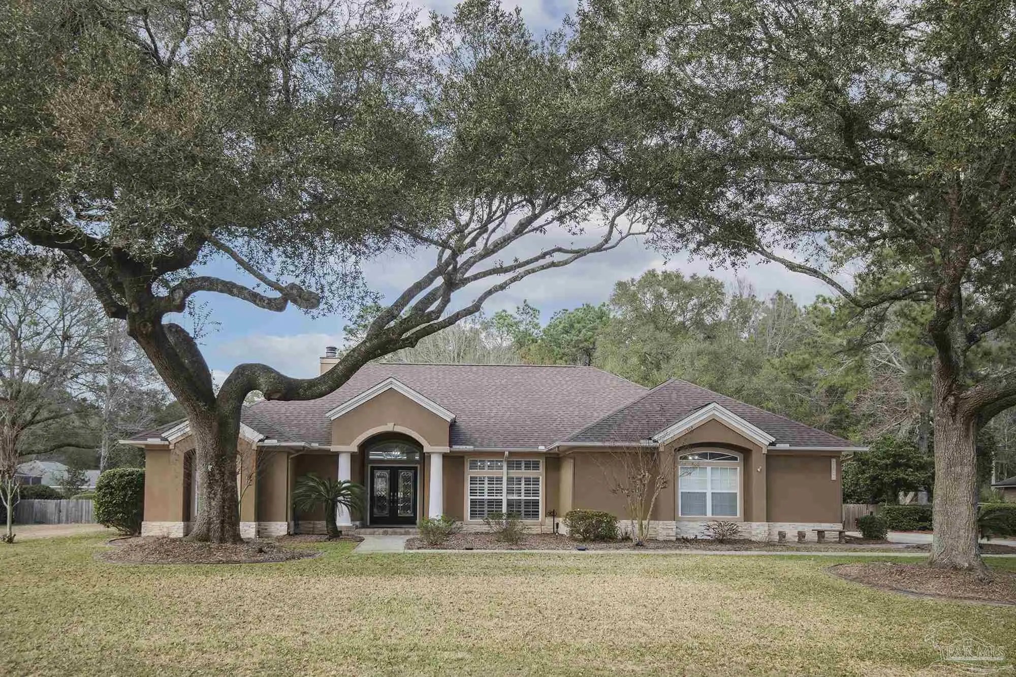 Photo of Listing #678493