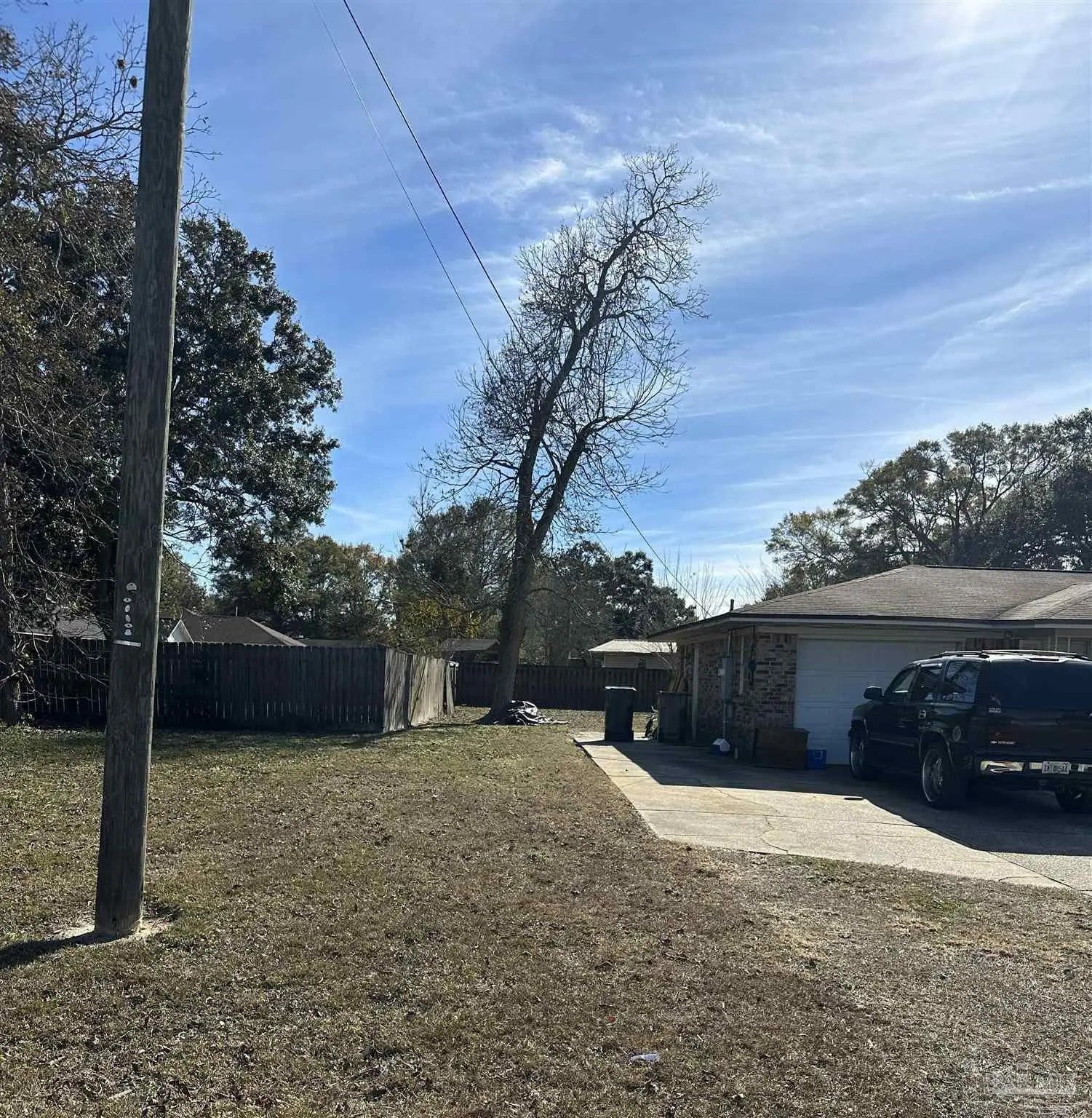 Photo of Listing #675145