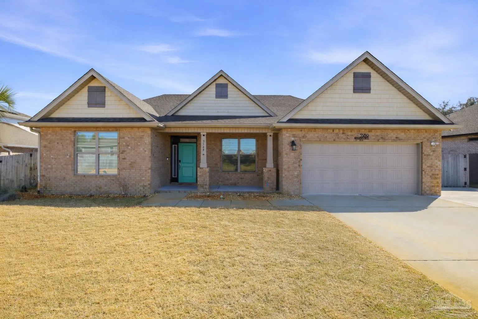 Photo of Listing #677090