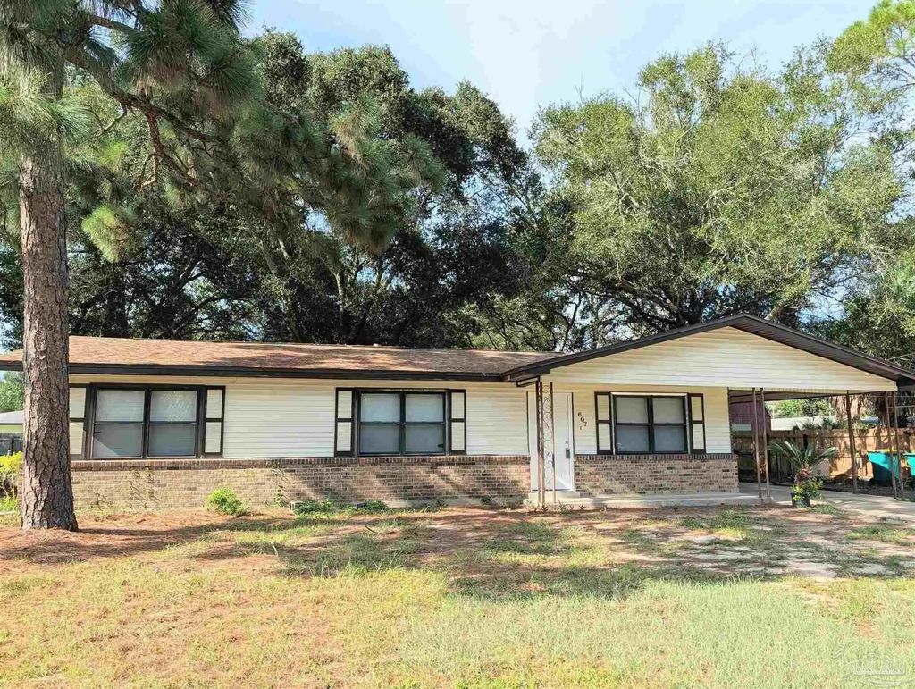 607 Lang Rd, Ft Walton Beach