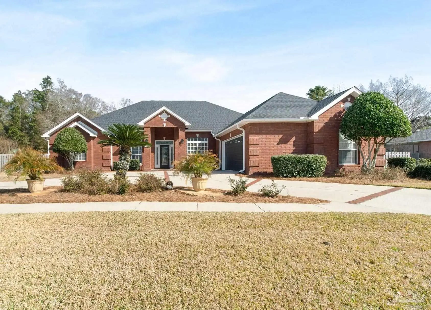 Photo of Listing #676760