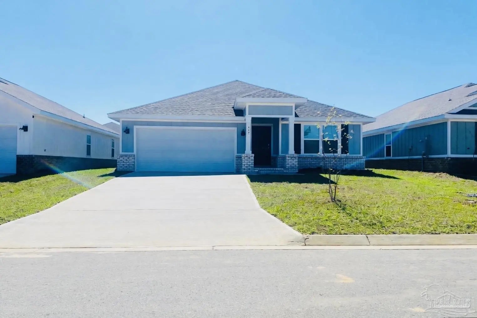 Photo of Listing #679304