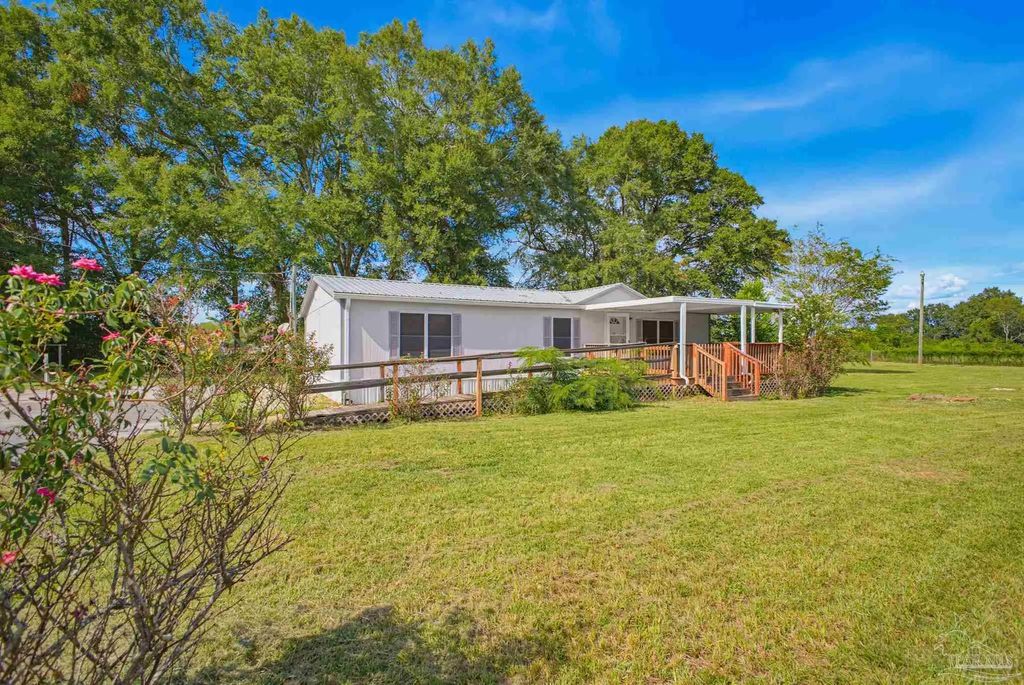 4006 Mccutchin Dr, Jay