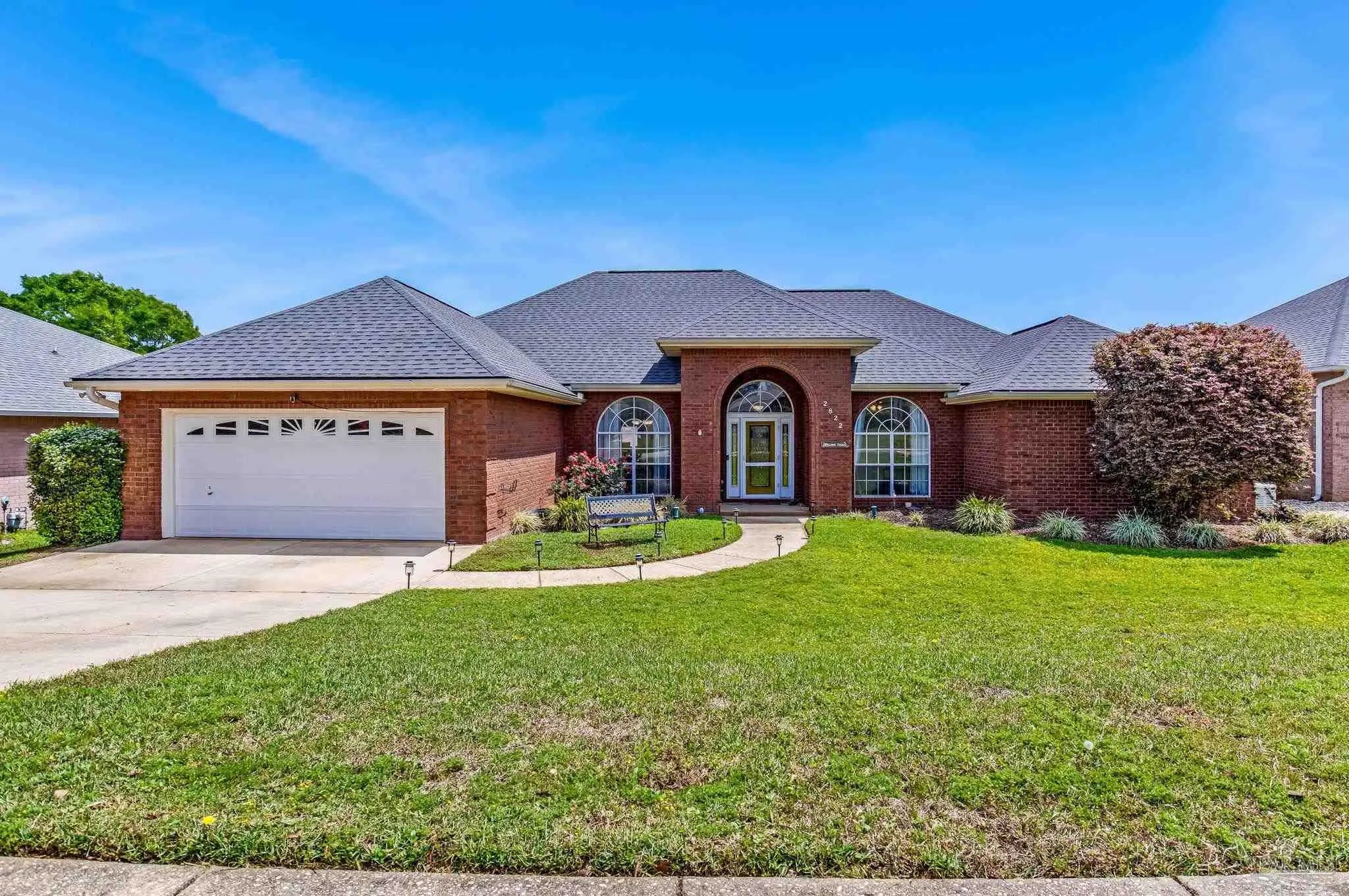 Photo of Listing #679505