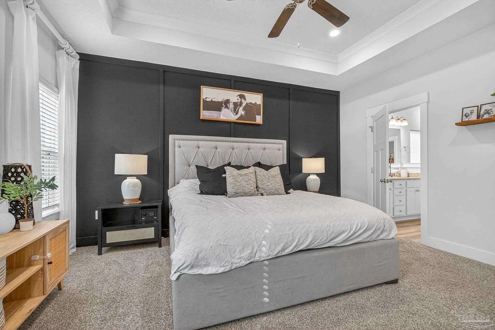 Photo of Listing #675470