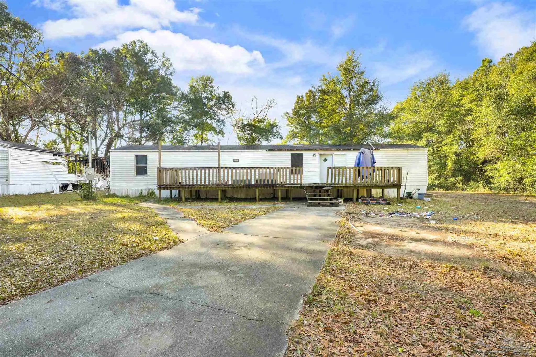 Photo of Listing #676745