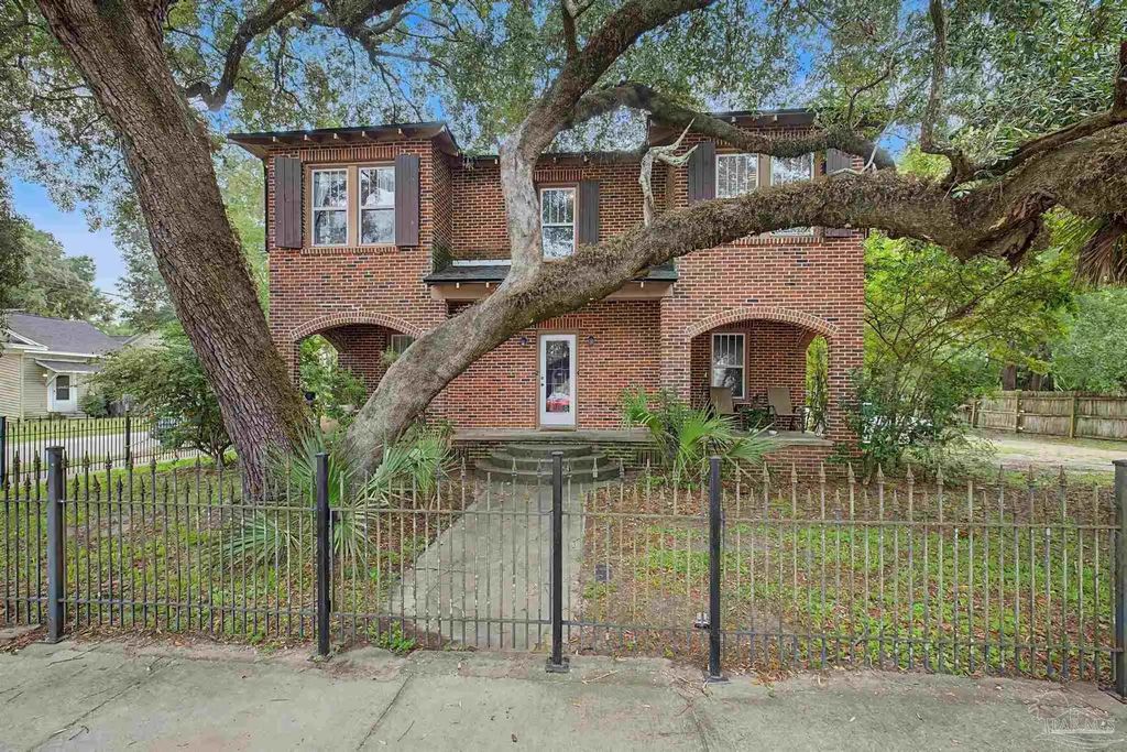 401 N Barcelona St, Pensacola