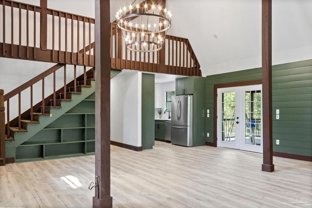 9990 Jay Rd, Pensacola