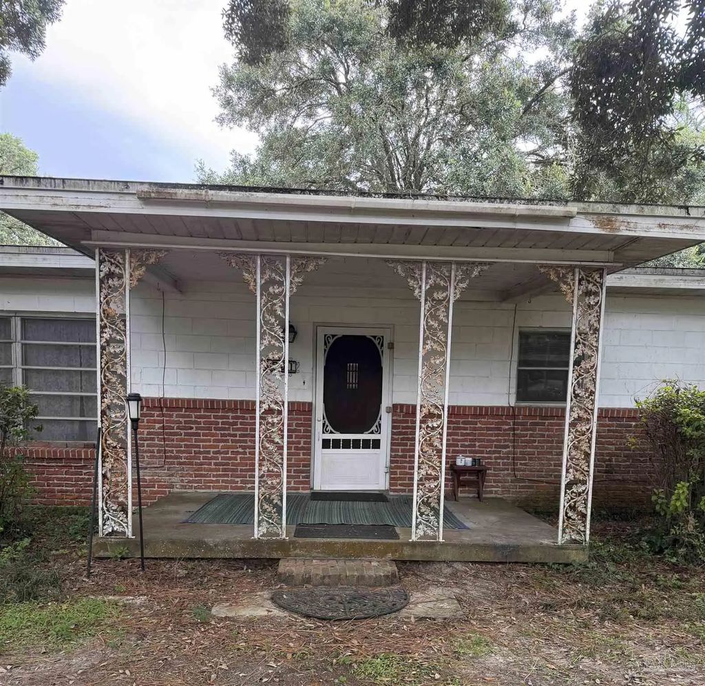 3551 Raines St, Pensacola