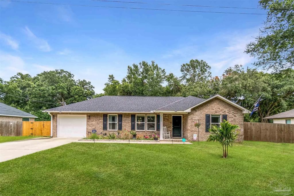 4866 Lamar Dr, Pace