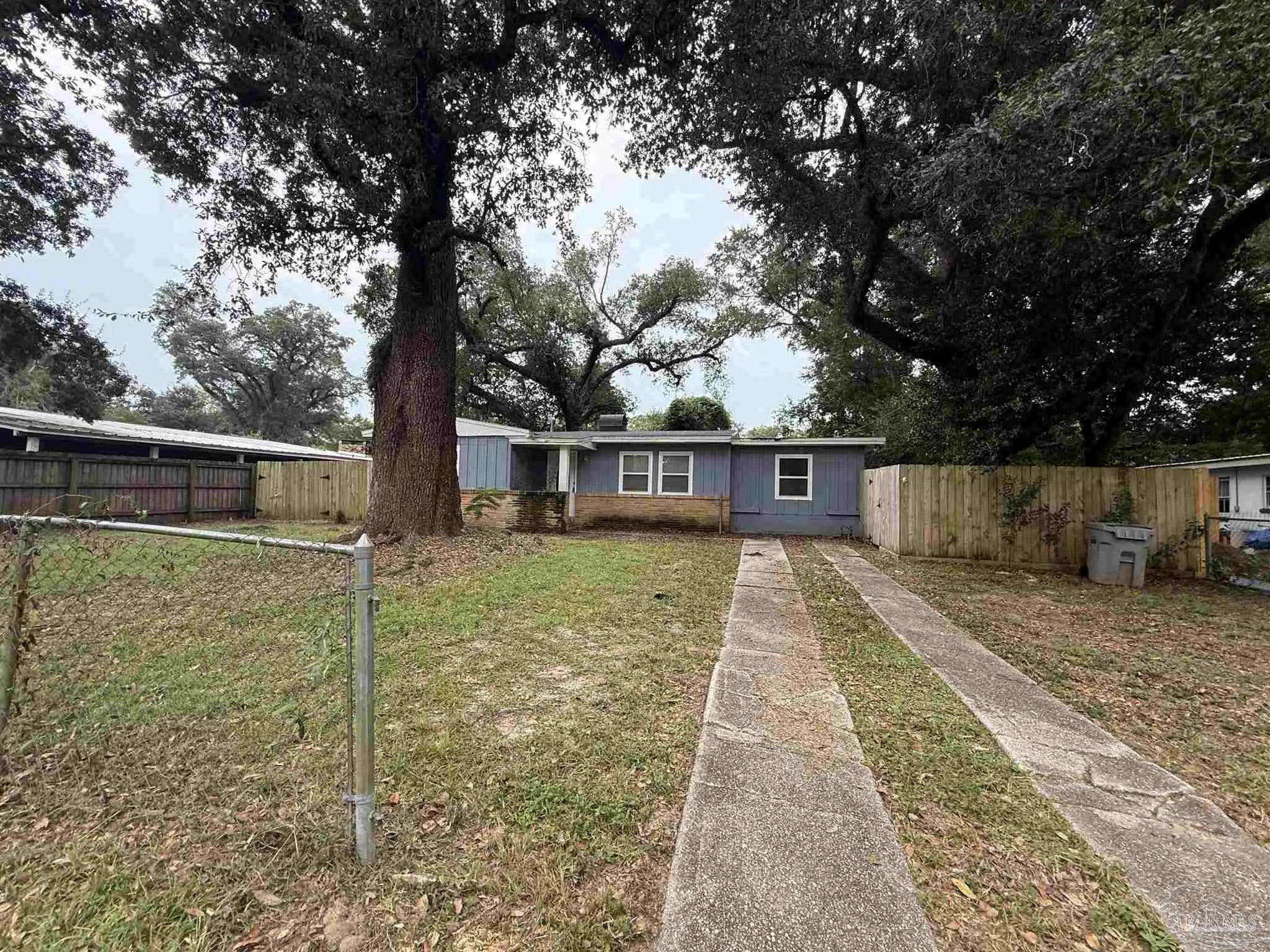 Photo of Listing #670102