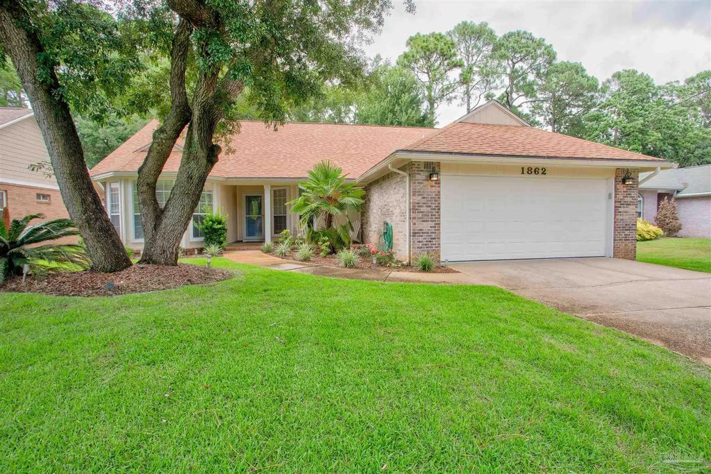 1862 Bayshore Dr, Niceville