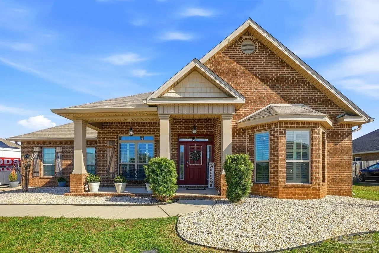 Photo of Listing #675726