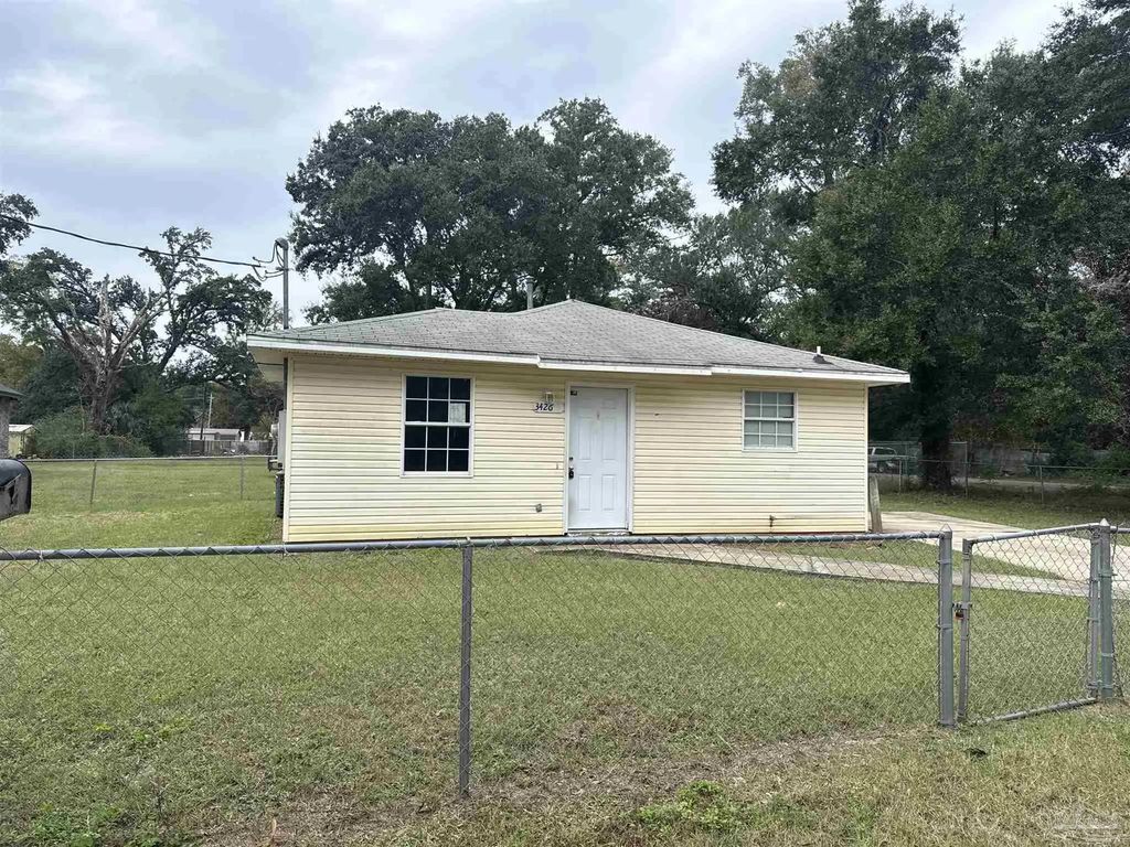 3426 1/2 Luke St, Pensacola