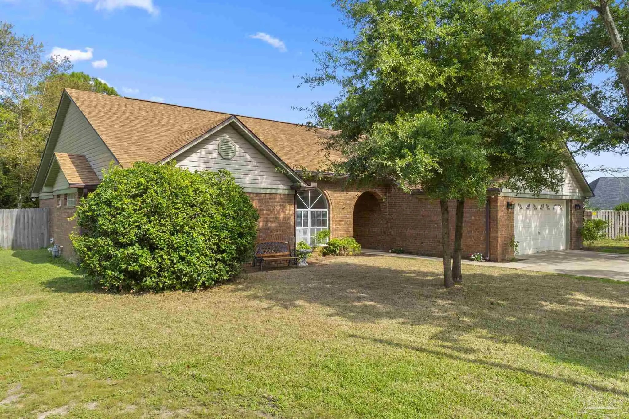 Photo of Listing #678612