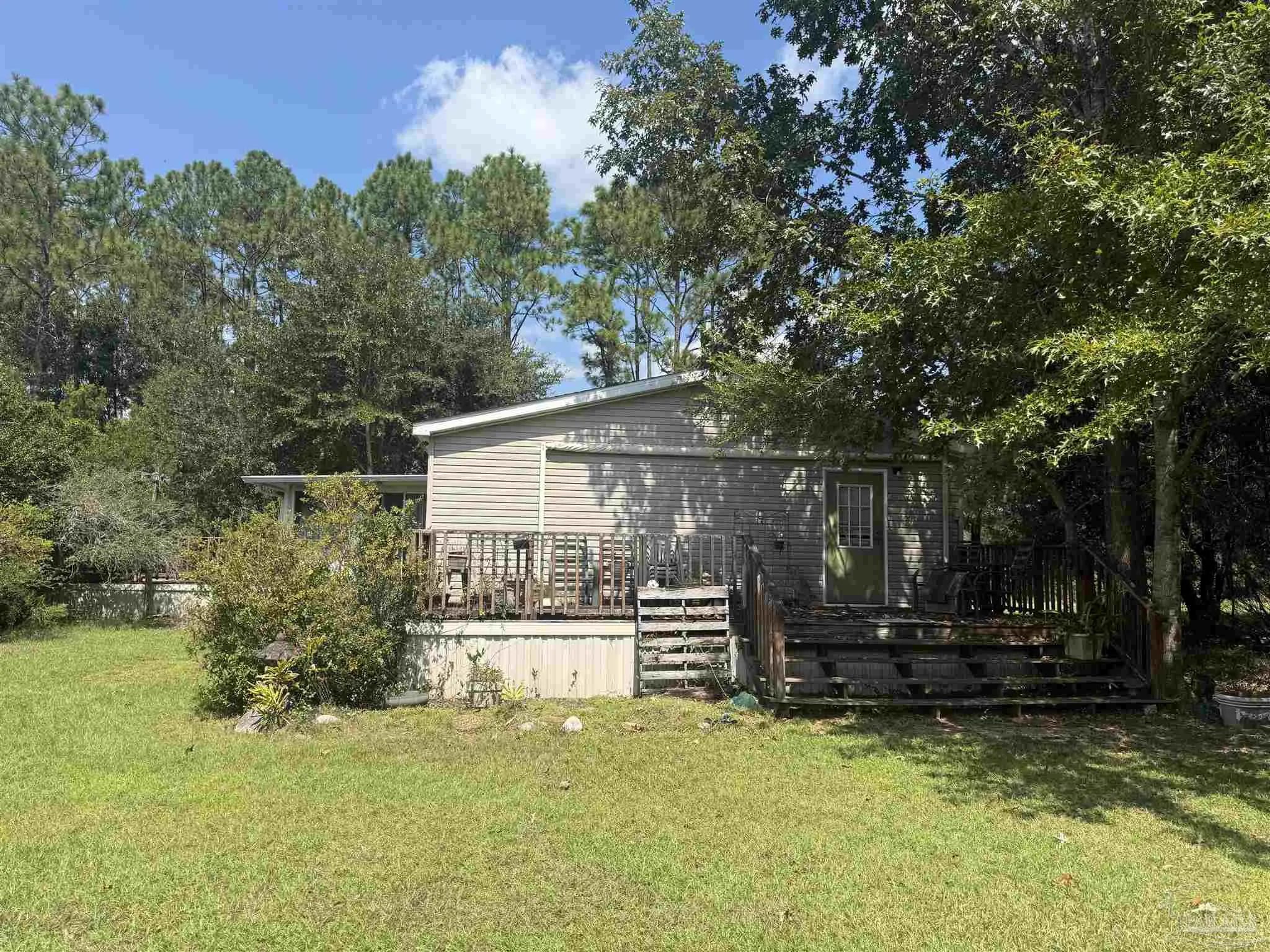 Photo of Listing #689391