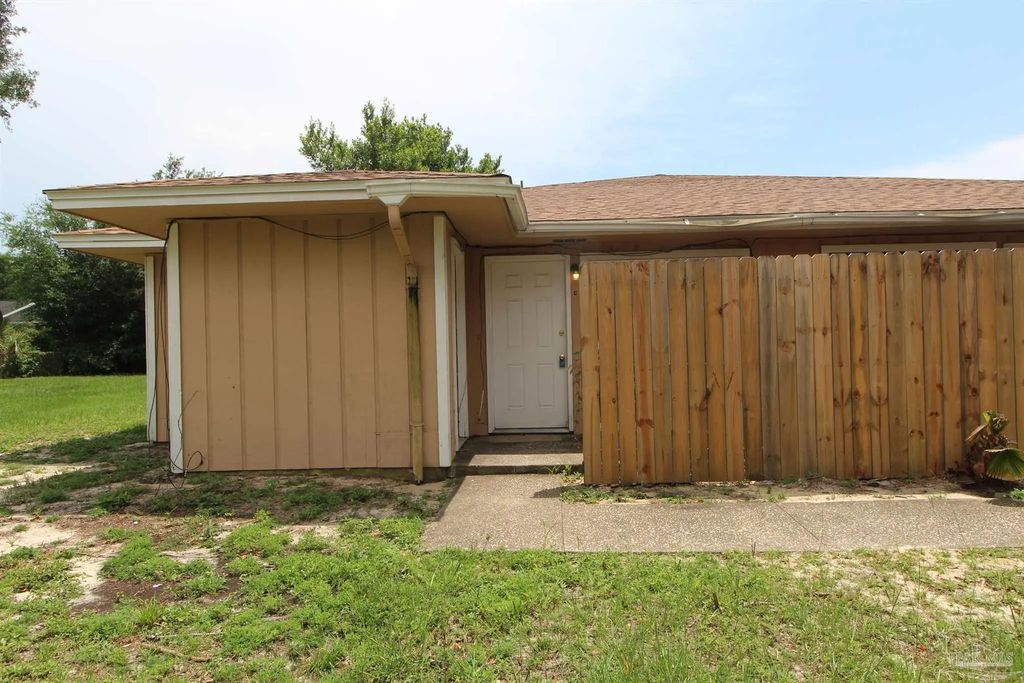 3398 Green Briar Cir, Gulf Breeze